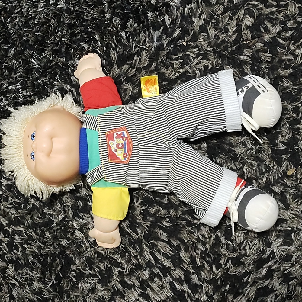 Cabbage patch kid